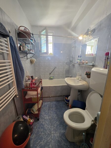 Dristor, 5 min. metrou, farmacia Tei, str Parului, centrala, 2 gr. sanitare